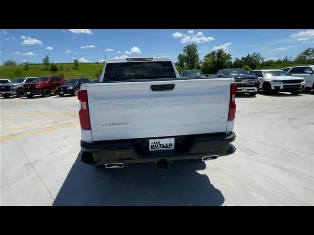 new 2024 Chevrolet Silverado 1500 car, priced at $45,660