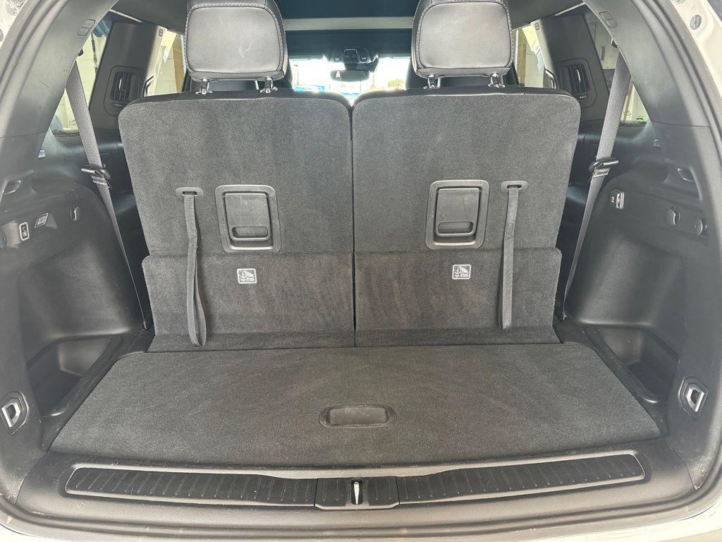 used 2024 Jeep Grand Cherokee L car, priced at $36,497