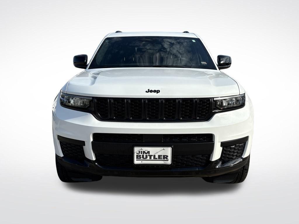 used 2024 Jeep Grand Cherokee L car, priced at $36,497