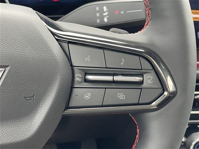 new 2025 Chevrolet Traverse car, priced at $59,095