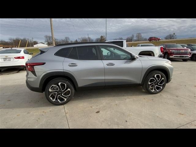 new 2025 Chevrolet Trax car, priced at $26,117