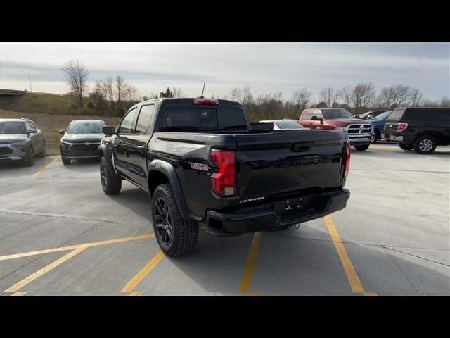 new 2024 Chevrolet Colorado car, priced at $39,512