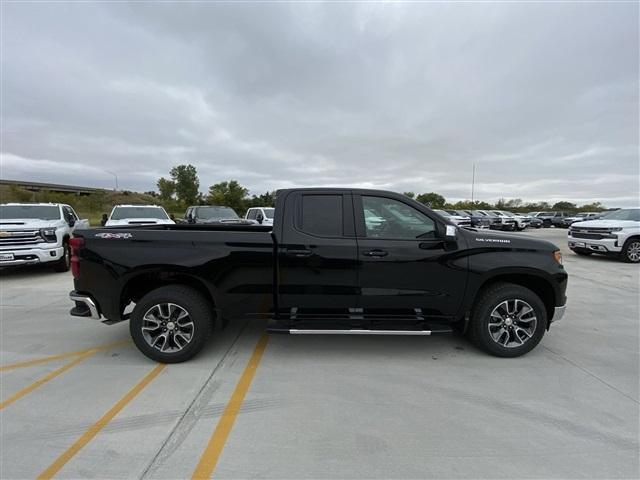 new 2025 Chevrolet Silverado 1500 car, priced at $50,598