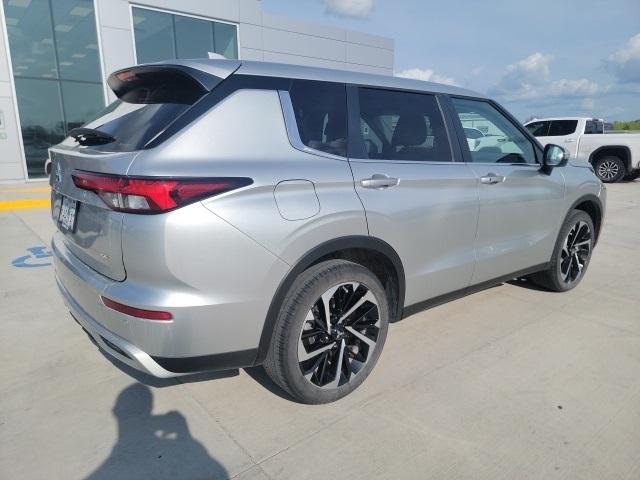 used 2023 Mitsubishi Outlander car, priced at $26,214