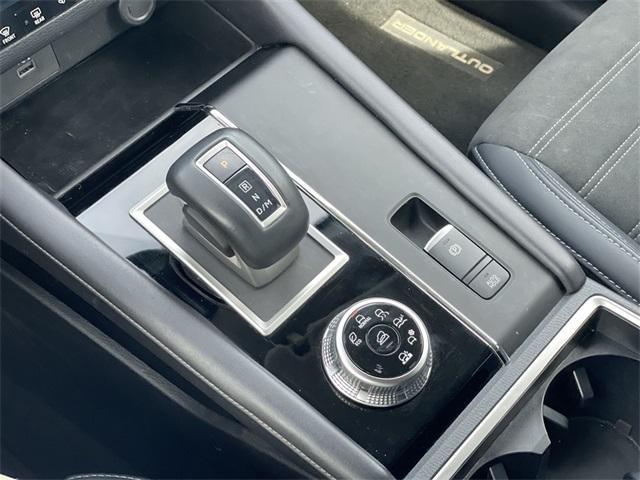 used 2023 Mitsubishi Outlander car, priced at $26,214