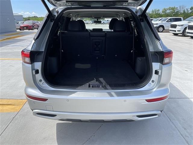 used 2023 Mitsubishi Outlander car, priced at $26,214