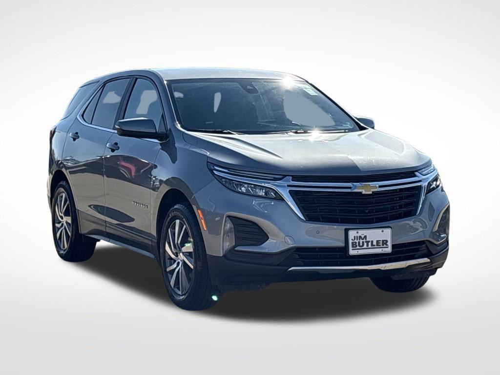 used 2024 Chevrolet Equinox car, priced at $23,289