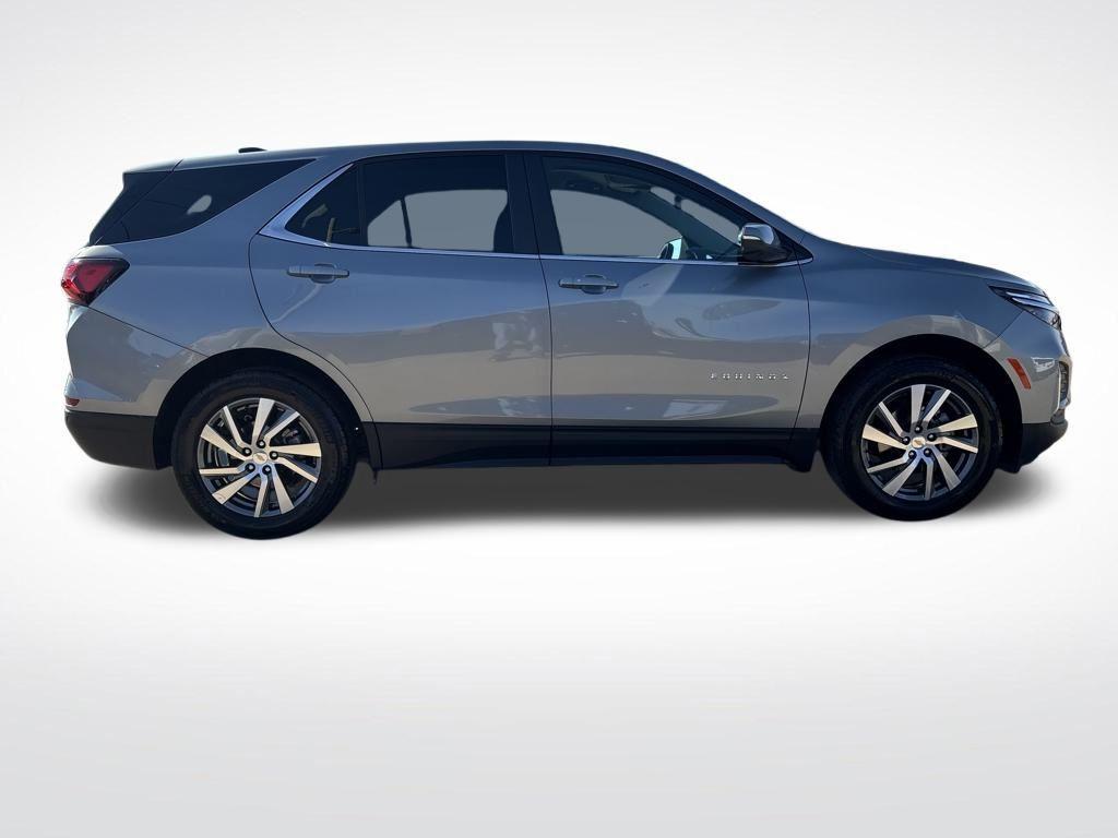 used 2024 Chevrolet Equinox car, priced at $23,289