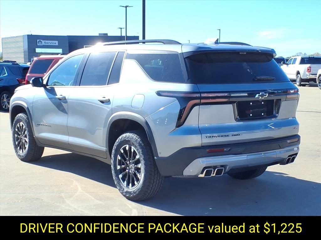 new 2026 Chevrolet Traverse car, priced at $53,984