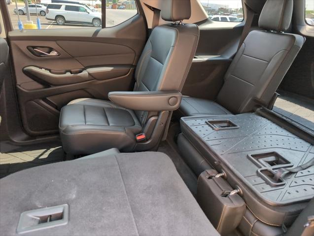 used 2021 Chevrolet Traverse car, priced at $31,202
