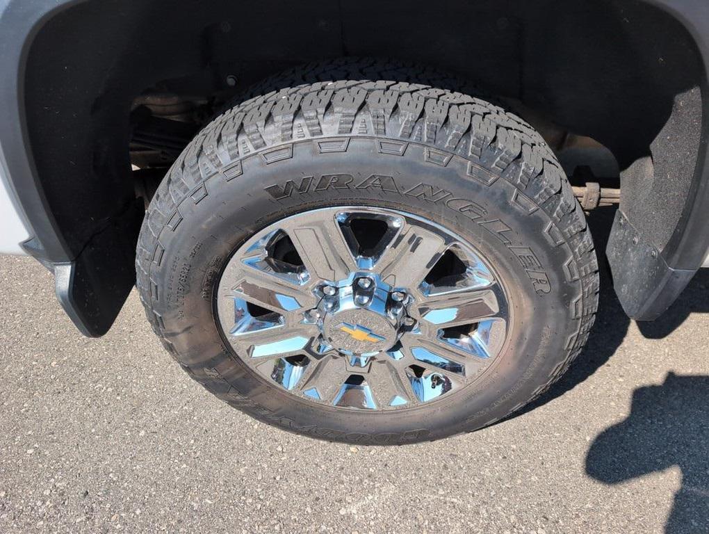 used 2024 Chevrolet Silverado 3500 car, priced at $75,359