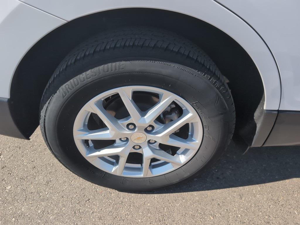 used 2024 Chevrolet Equinox car, priced at $25,797