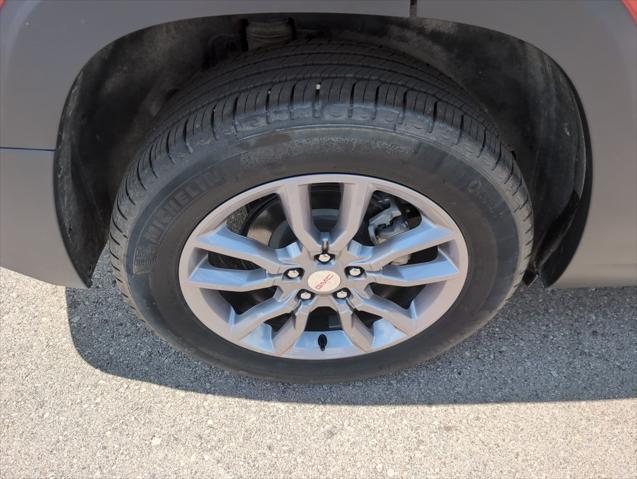 used 2024 GMC Terrain car, priced at $30,976