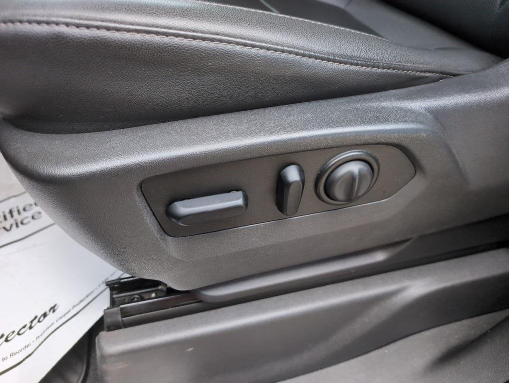 used 2021 Chevrolet Silverado 1500 car, priced at $36,421