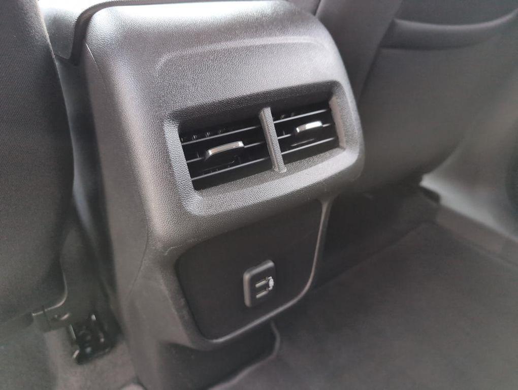 used 2020 Chevrolet Equinox car, priced at $15,998