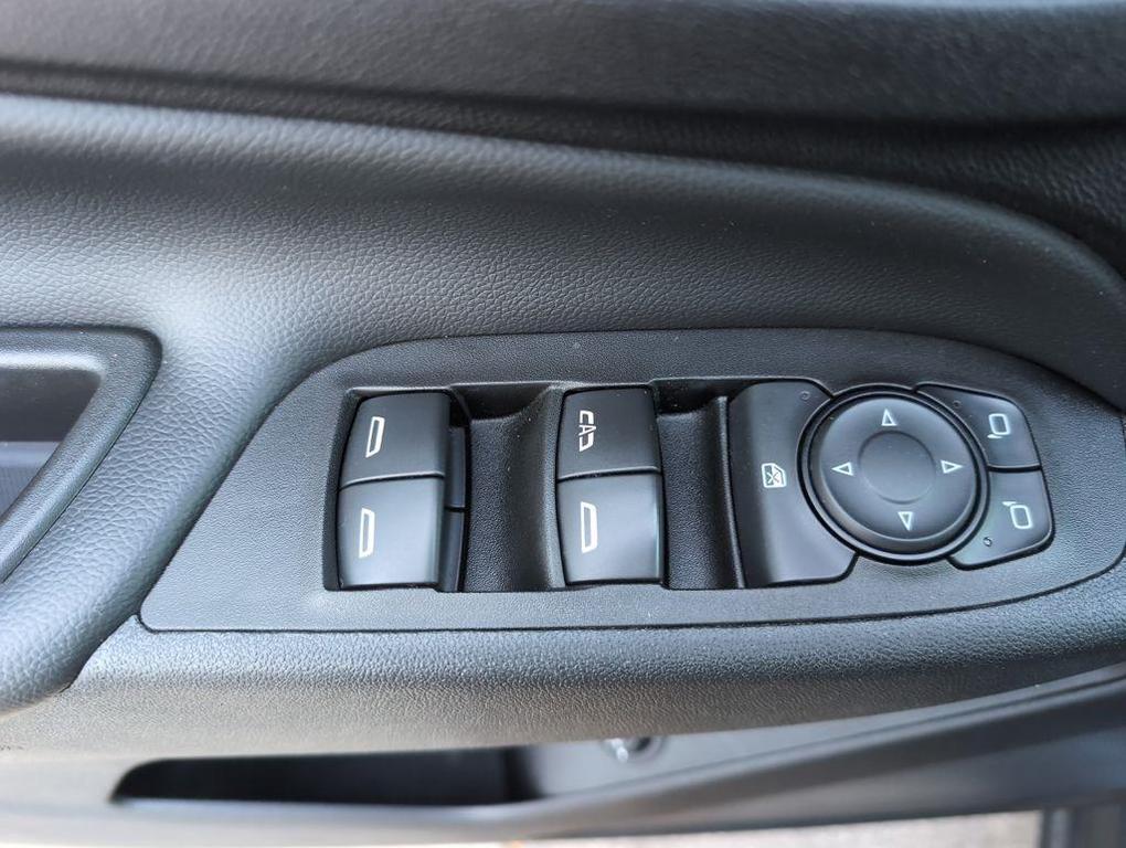 used 2020 Chevrolet Equinox car, priced at $15,998