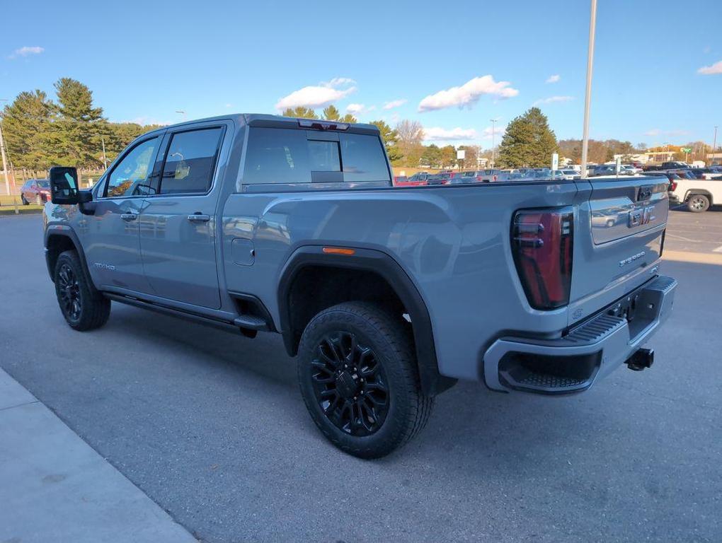 used 2024 GMC Sierra 2500 car, priced at $75,500