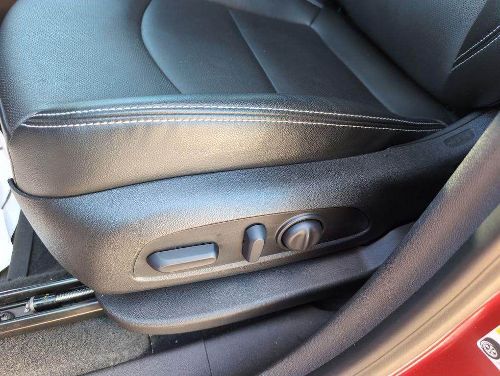 used 2024 GMC Terrain car, priced at $29,244