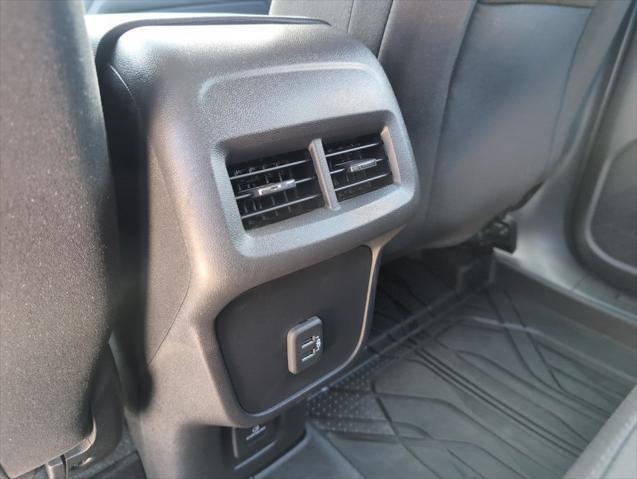 used 2022 Chevrolet Equinox car, priced at $24,347
