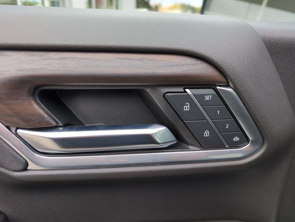 used 2025 GMC Sierra 1500 car, priced at $55,897