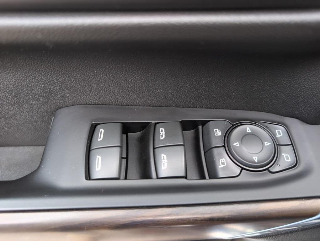 used 2019 GMC Sierra 1500 car, priced at $29,968