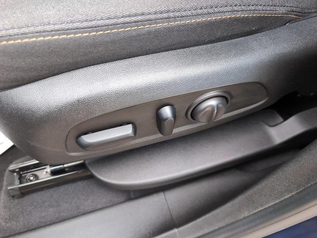 used 2019 Chevrolet Equinox car, priced at $17,600