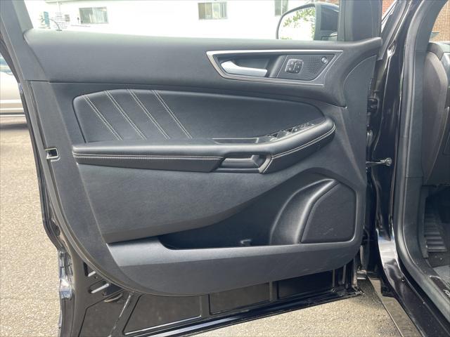 used 2022 Ford Edge car, priced at $32,585