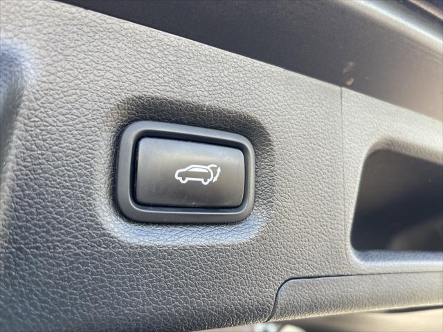 used 2022 Hyundai Santa Fe car, priced at $30,885