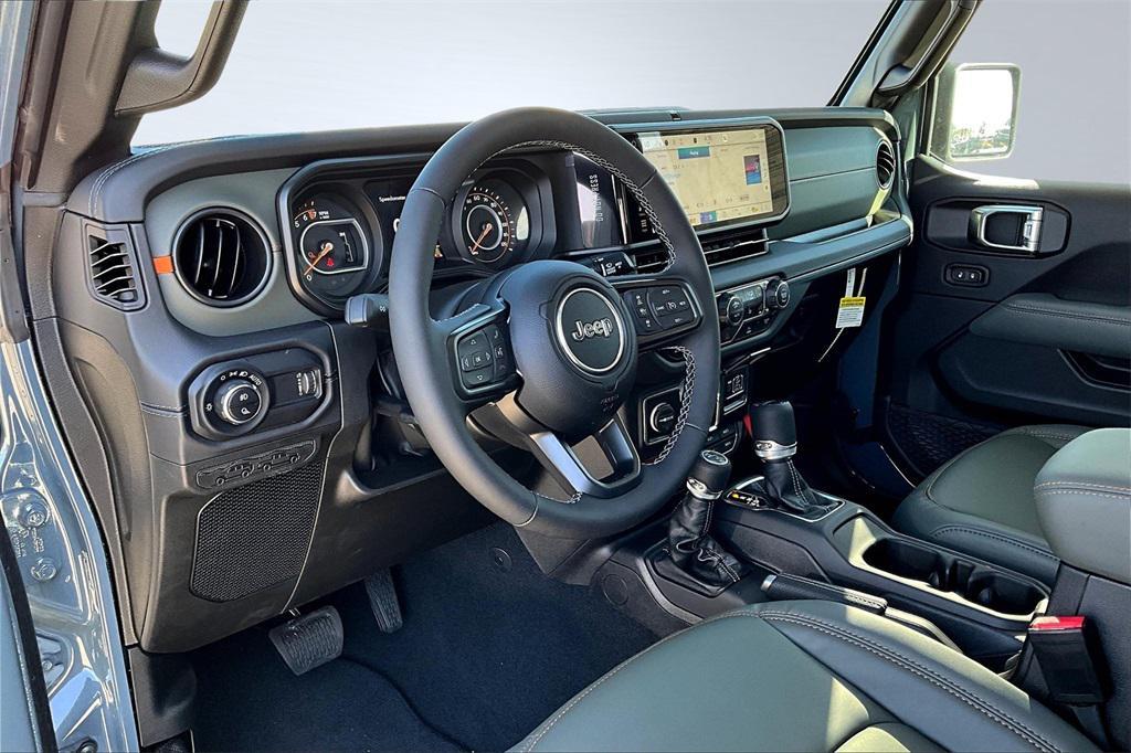 new 2025 Jeep Gladiator car, priced at $55,500