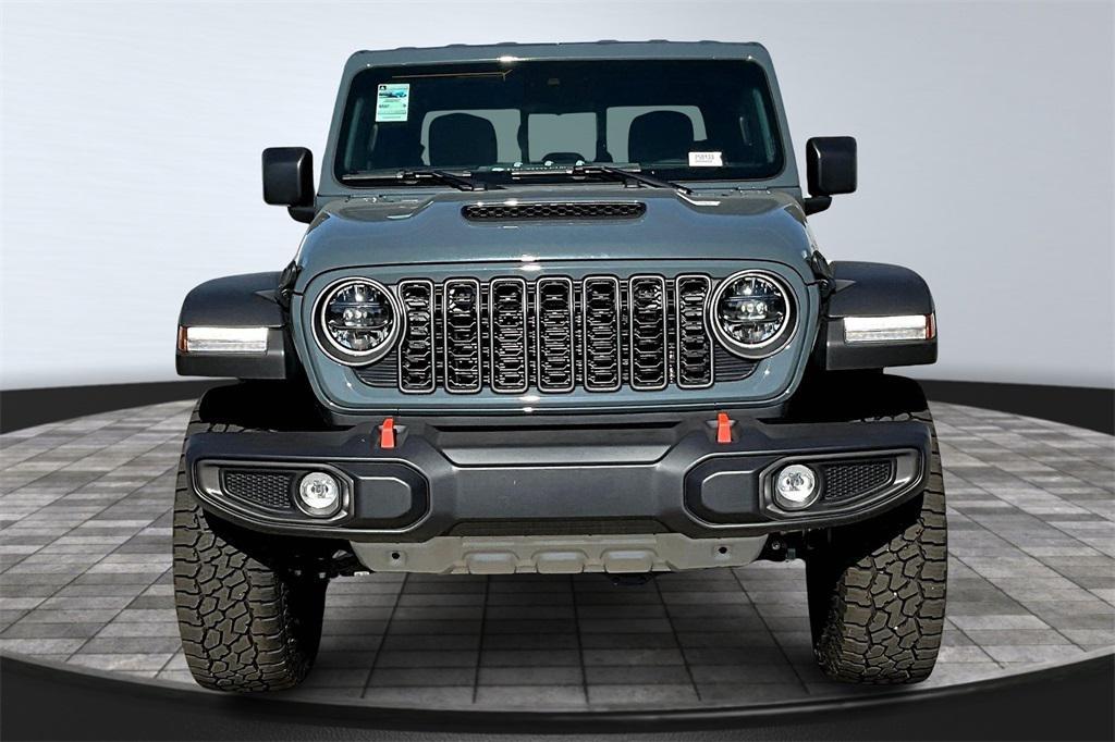 new 2025 Jeep Gladiator car, priced at $55,500