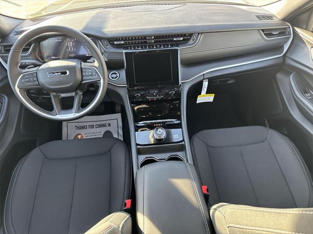 new 2025 Jeep Grand Cherokee car, priced at $43,166