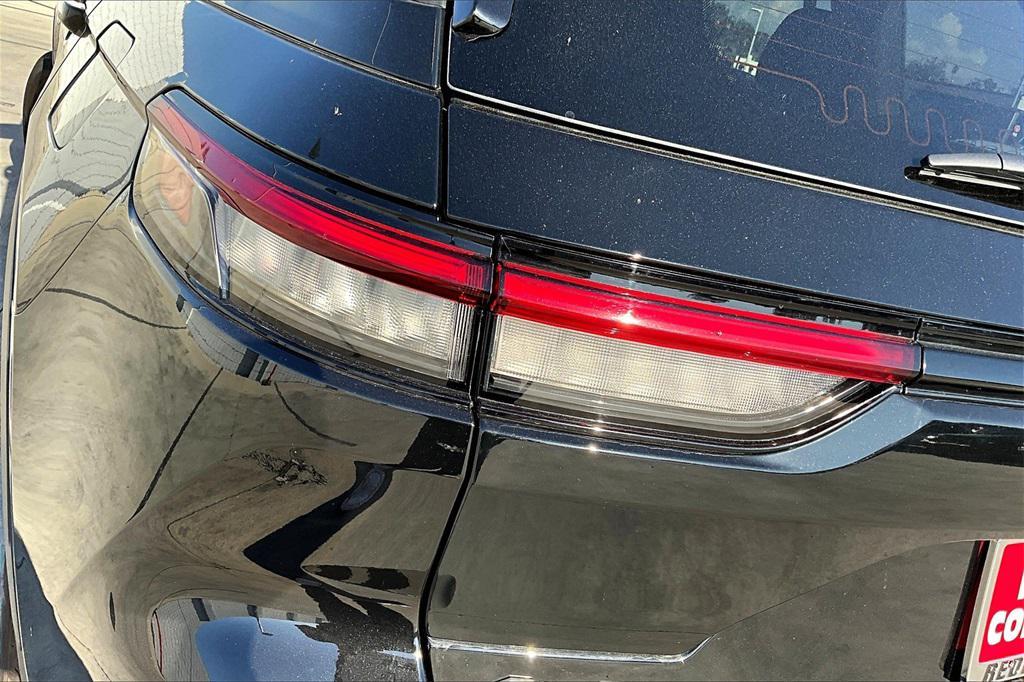 new 2025 Jeep Grand Cherokee car, priced at $38,250