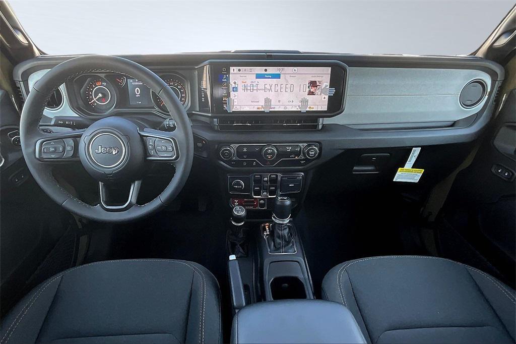 new 2025 Jeep Wrangler car, priced at $51,586