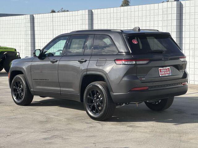 new 2025 Jeep Grand Cherokee car, priced at $42,599