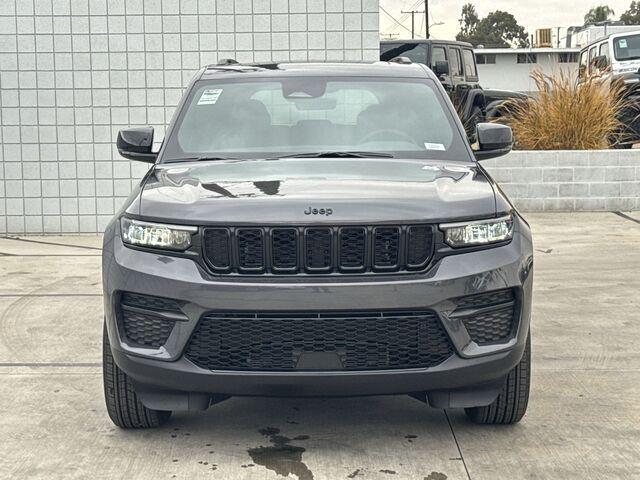 new 2025 Jeep Grand Cherokee car, priced at $44,525