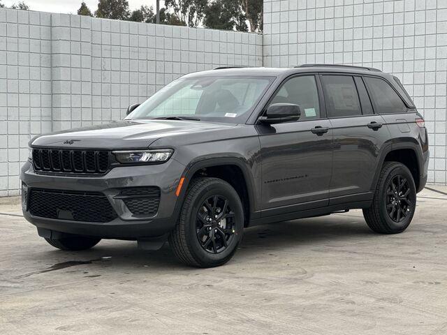 new 2025 Jeep Grand Cherokee car, priced at $44,525