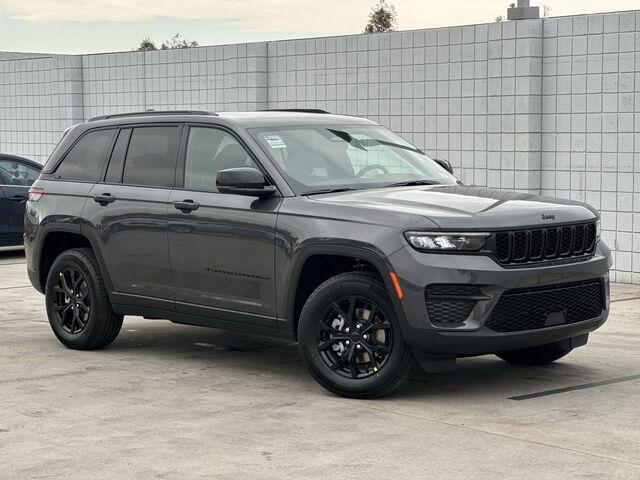 new 2025 Jeep Grand Cherokee car, priced at $44,525