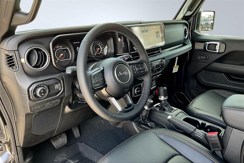 new 2025 Jeep Gladiator car, priced at $49,064