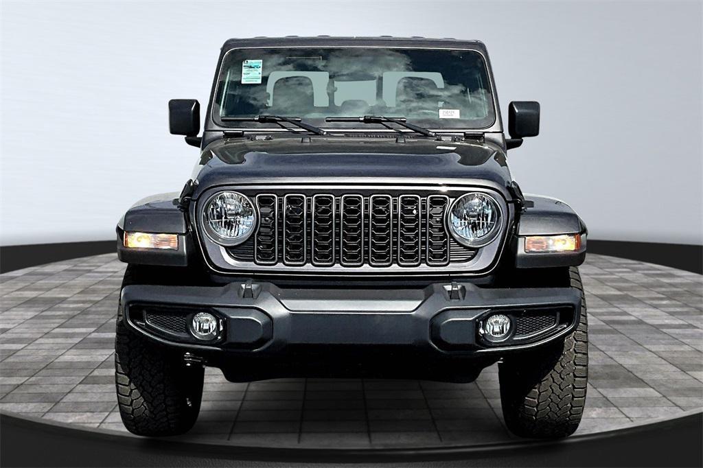 new 2025 Jeep Gladiator car, priced at $42,250