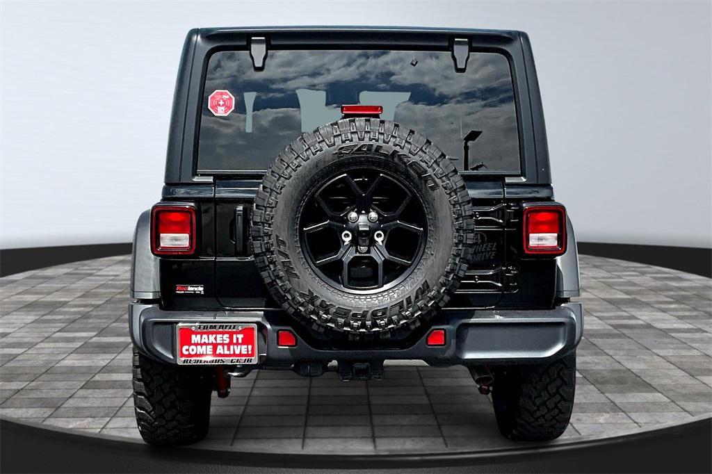 new 2025 Jeep Wrangler car, priced at $51,586