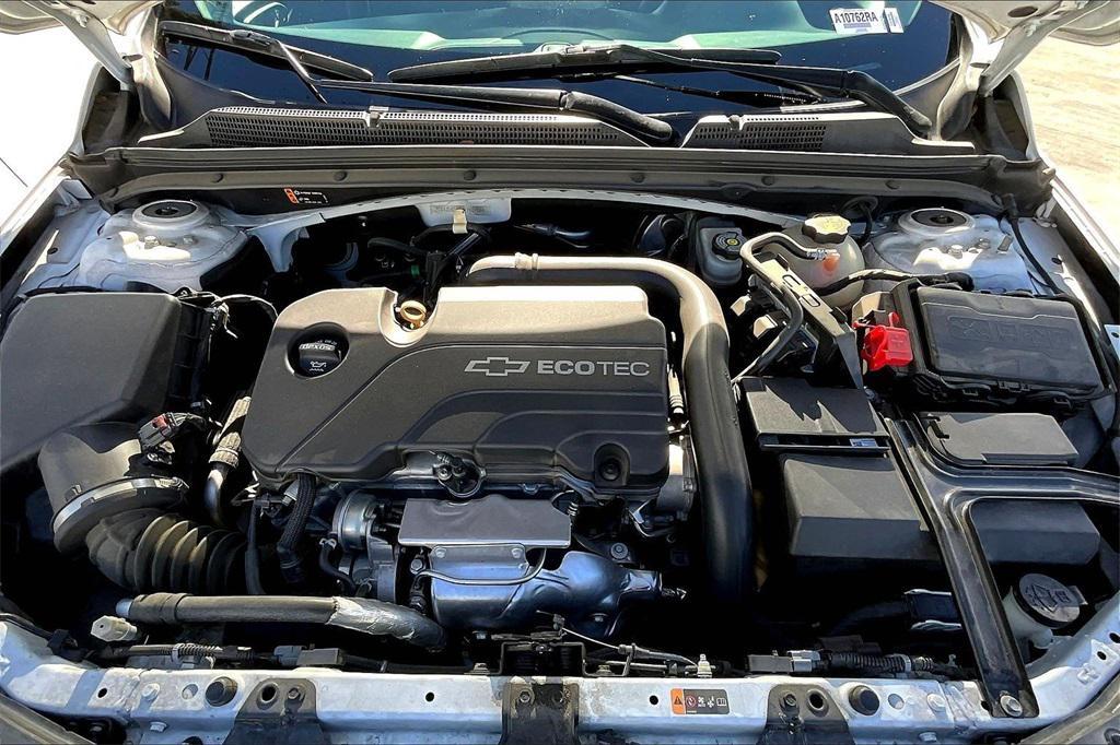 used 2018 Chevrolet Malibu car, priced at $10,500