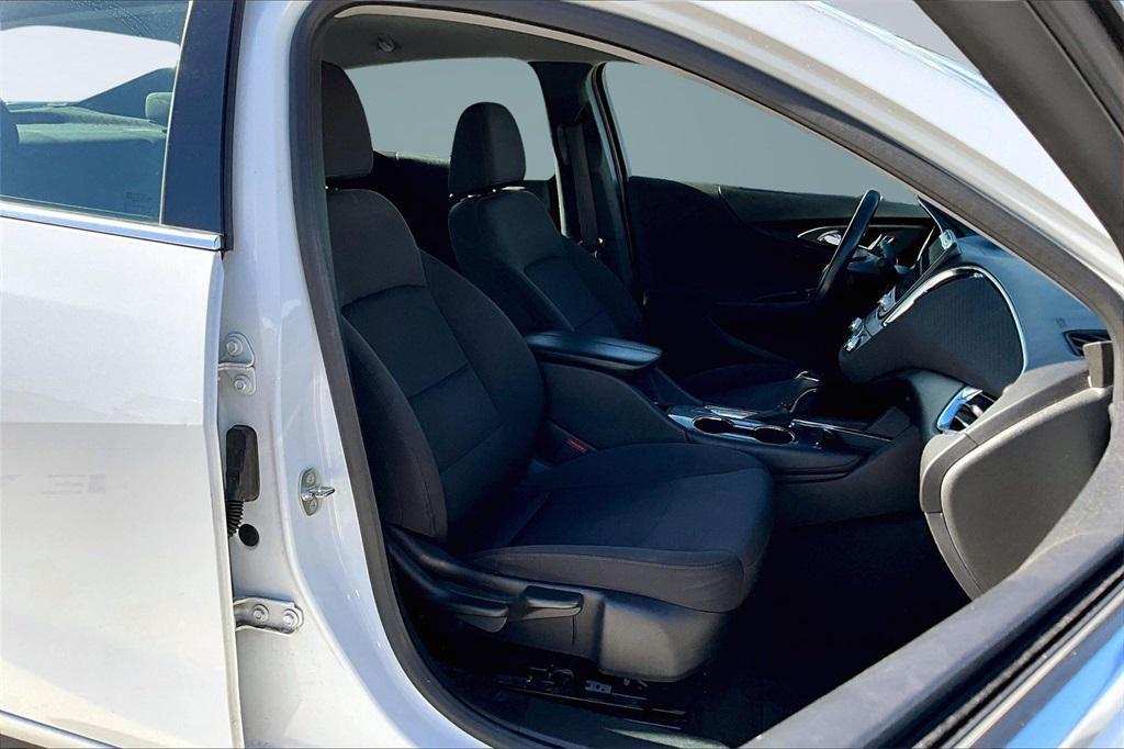 used 2018 Chevrolet Malibu car, priced at $10,500