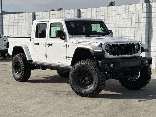 new 2024 Jeep Gladiator car, priced at $70,049