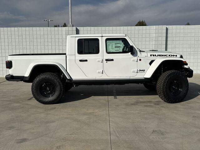 new 2024 Jeep Gladiator car, priced at $70,049