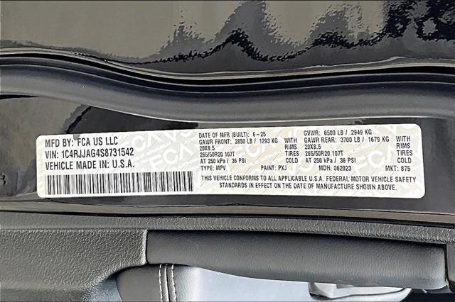 new 2025 Jeep Grand Cherokee L car, priced at $47,875