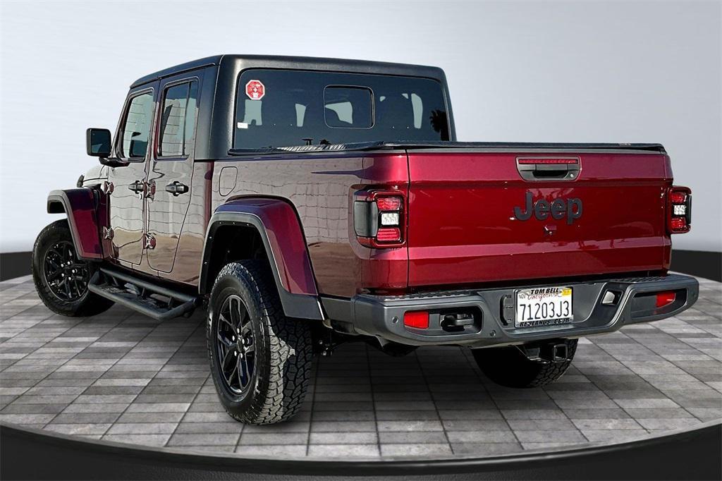used 2021 Jeep Gladiator car, priced at $32,000