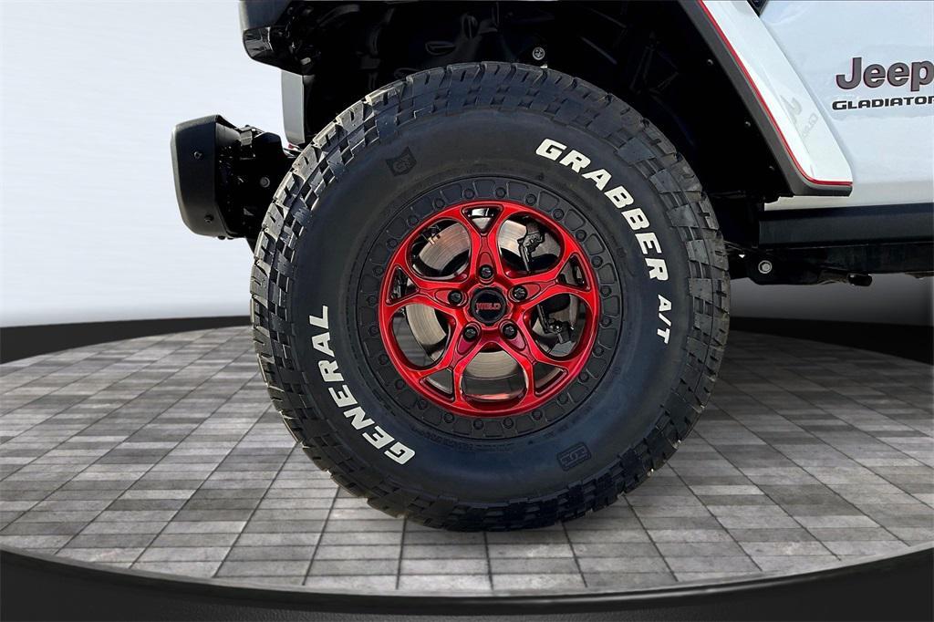 used 2021 Jeep Gladiator car, priced at $43,000