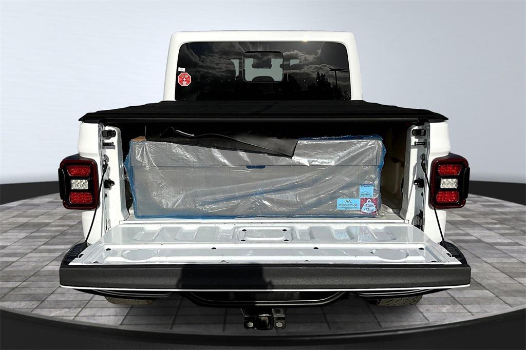 used 2021 Jeep Gladiator car, priced at $43,000