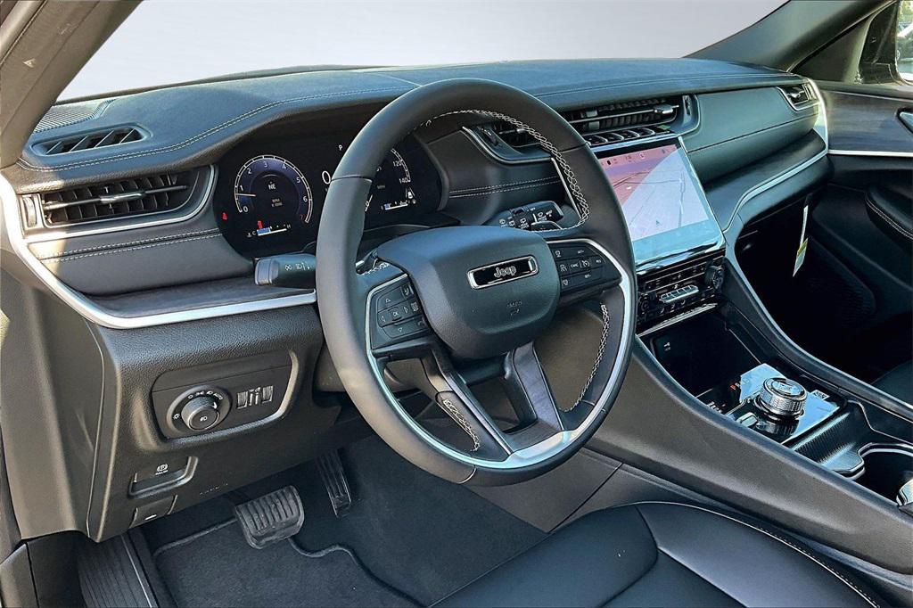 new 2025 Jeep Grand Cherokee L car, priced at $54,500