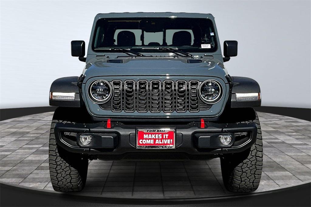 new 2025 Jeep Gladiator car, priced at $58,500
